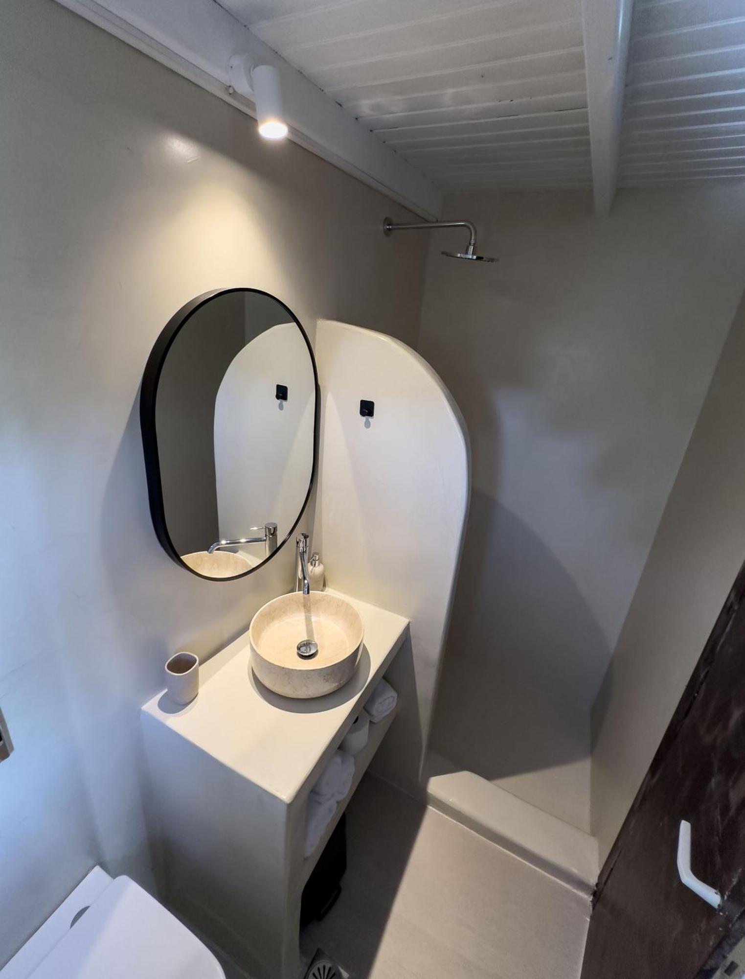 فندق Paridian Elegant Living باروس المظهر الخارجي الصورة